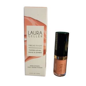 Laura Geller Pink Treat N Go Tinted Lip Oil Finish Line